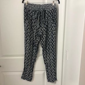 Mono B lightweight blue and white beachy pants with tie at waist size medium